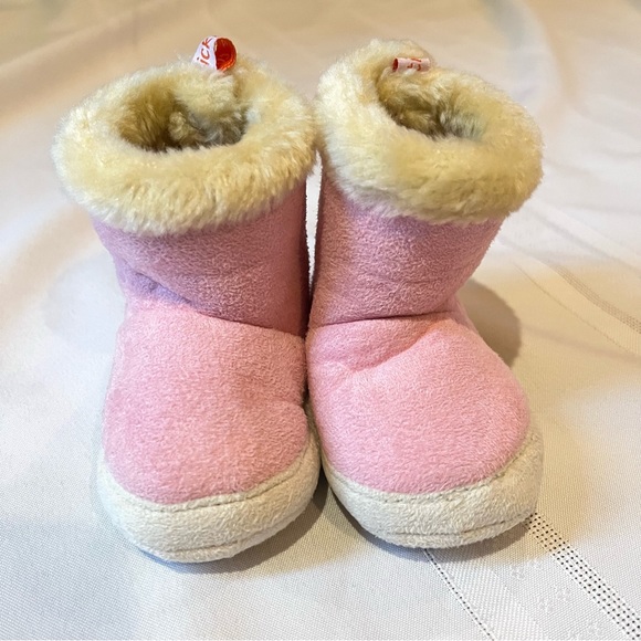 Tickle Toes Baby Girls Pink Warm Winter Boots Faux Fur Lined Booties Size 3 - Picture 2 of 15